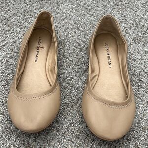 Lucky Brand Beige Ballet Flats